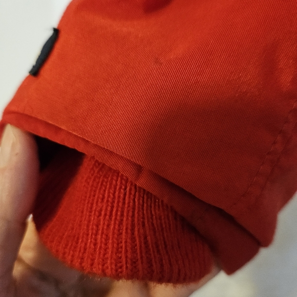 VTG THE NORTH FACE CHERRY RED DOWN FILLED JACKET Size Small - Picture 11 of 12